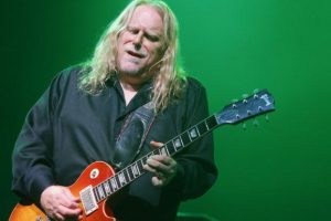 Warren Haynes Height