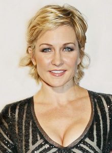 Amy Carlson Actress