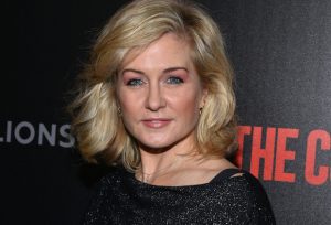 Amy Carlson Hair