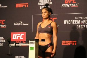 Cynthia Calvillo height