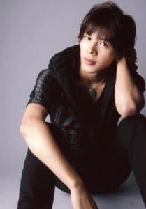 Takuya Ide singer