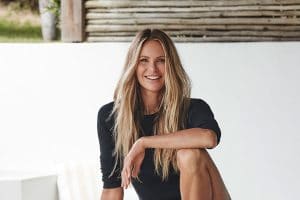 Elle Macpherson model