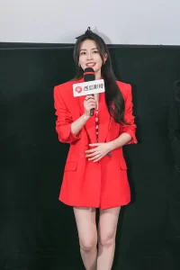 Li Qin height