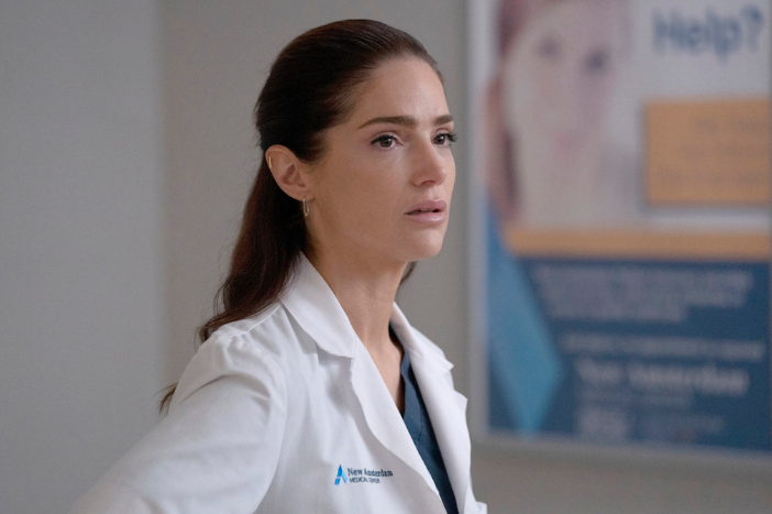 Janet Montgomery in New Amsterdam